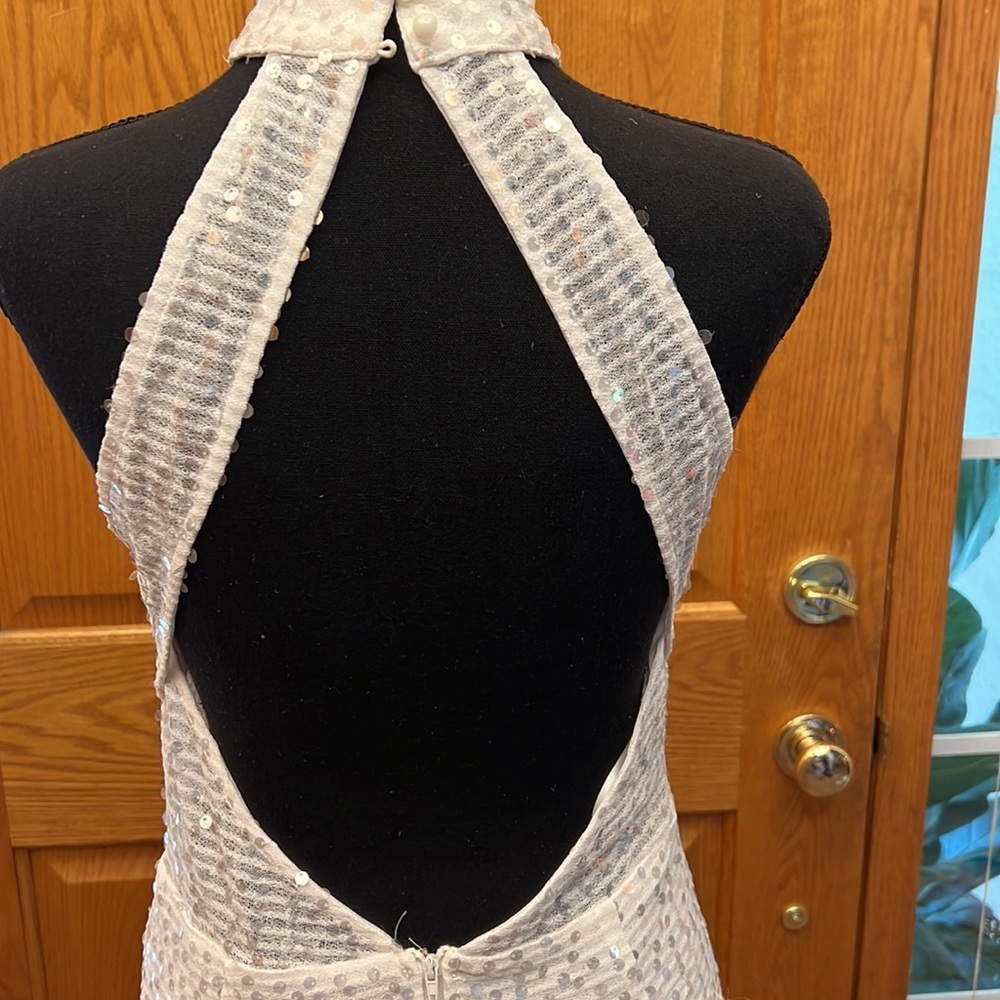 Dress - Picture 5 of 5